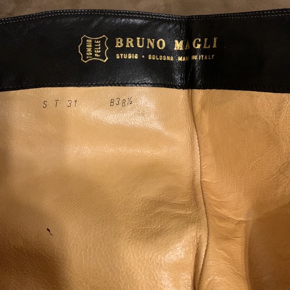 leather boots and other heel 🟥 - Picture 5 of 9